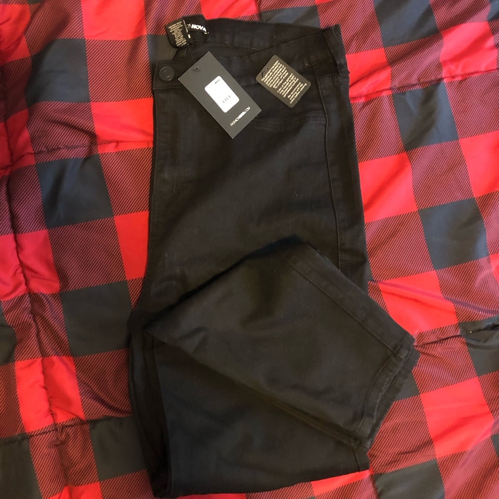 Fashion Nova Skinny Jeans